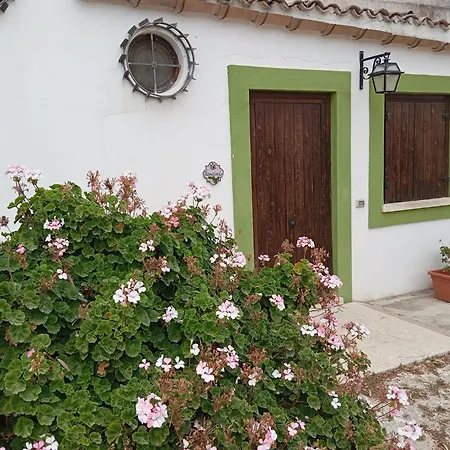 Alloggio per agriturismo Sirignano Wine Sirignano (Palermo)